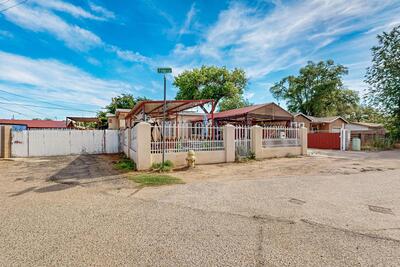 1545 FELIZ Lane SW, Albuquerque