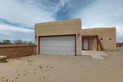 228 18TH Street SW, Rio Rancho