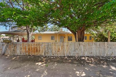 1724 COE Road SW, Albuquerque