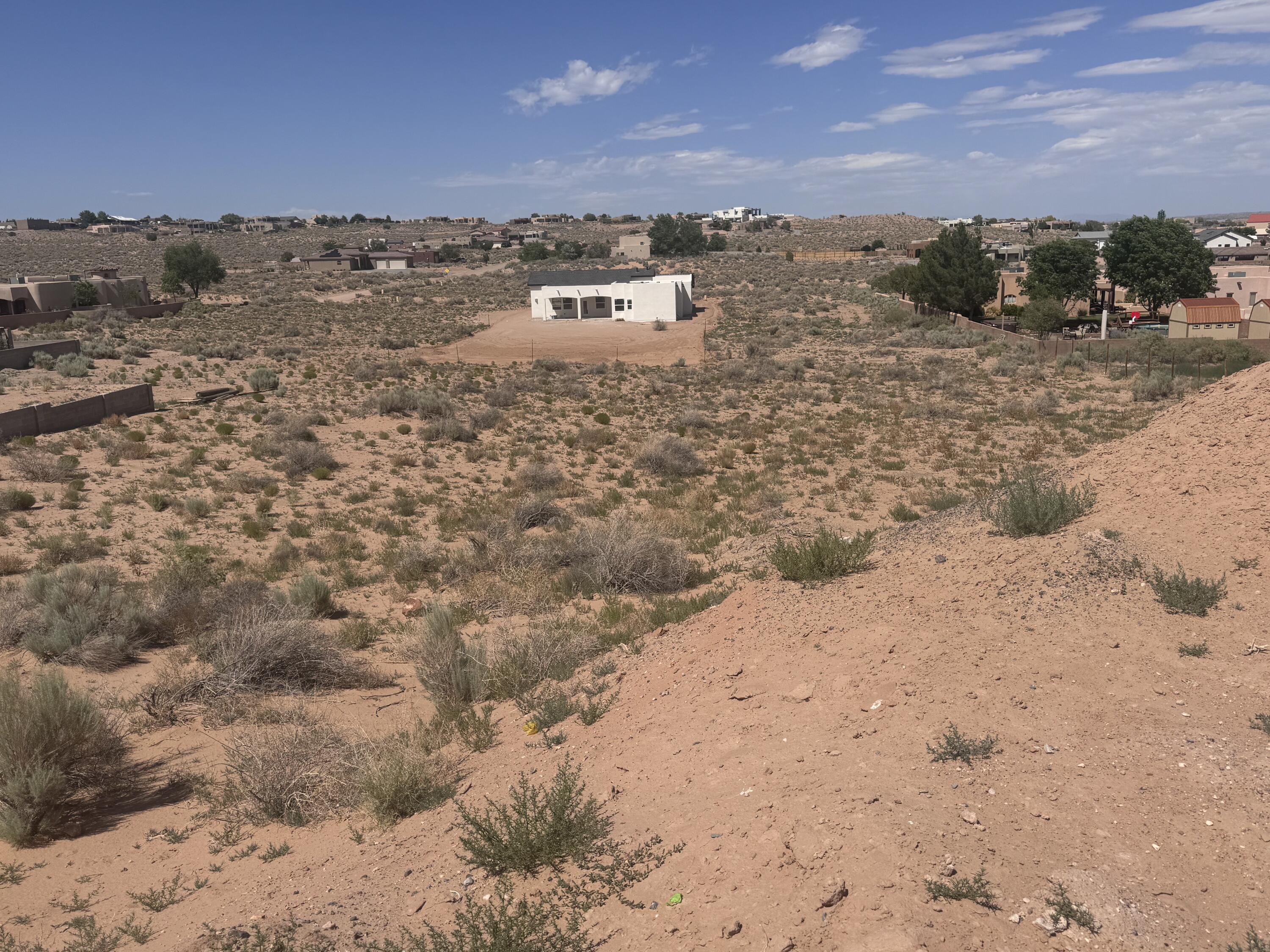 6337 Del Carmen Road NE - Main Image