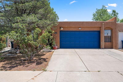 5928 KNOLLWOOD Drive NE, Albuquerque