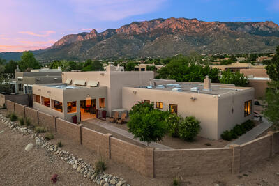 2750 CLIFFROSE Drive NE, Albuquerque
