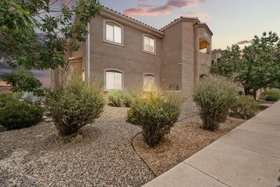 6800 VISTA DEL NORTE Drive NE 912, Albuquerque 