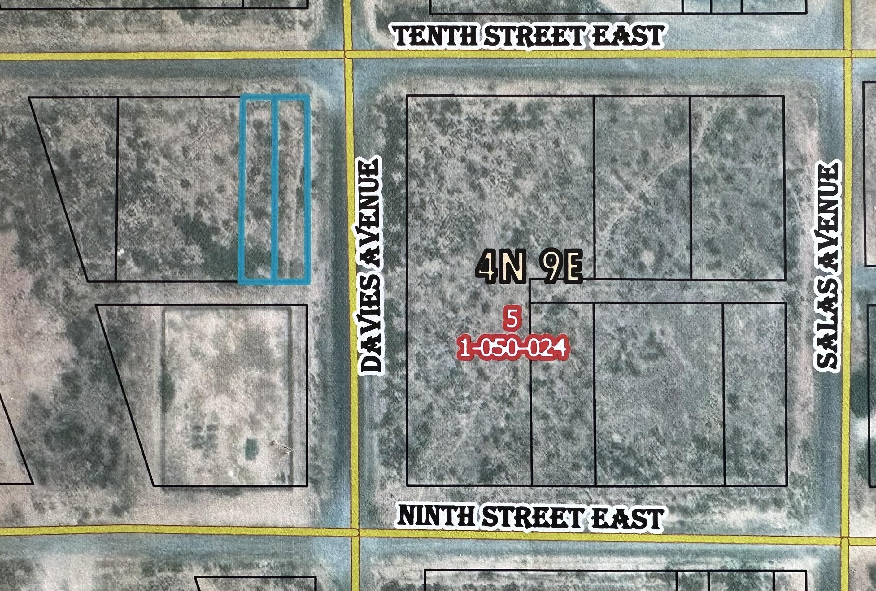 10th St. / Davies Ave. - Main Image