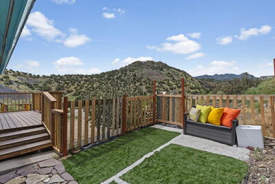 2819 N Hwy 14, Madrid 