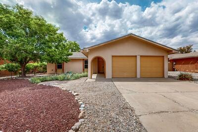 7413 Volunteer Street NE, Albuquerque