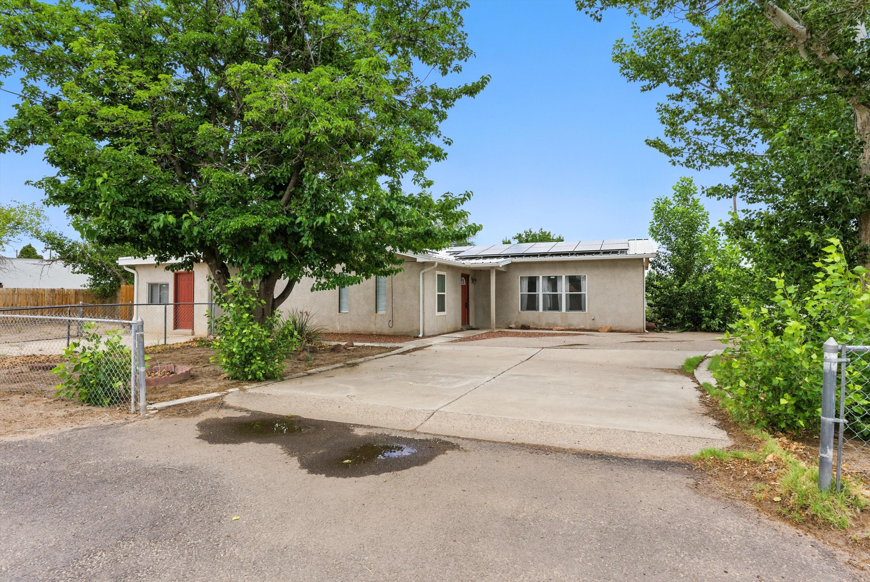 6205 DARLENE Place SW - Main Image