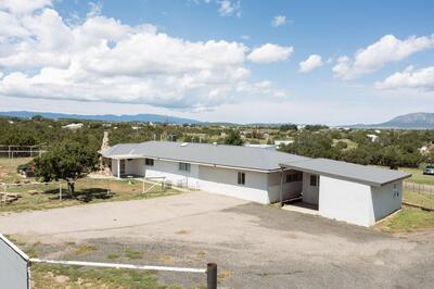 19 PINON Road, Edgewood