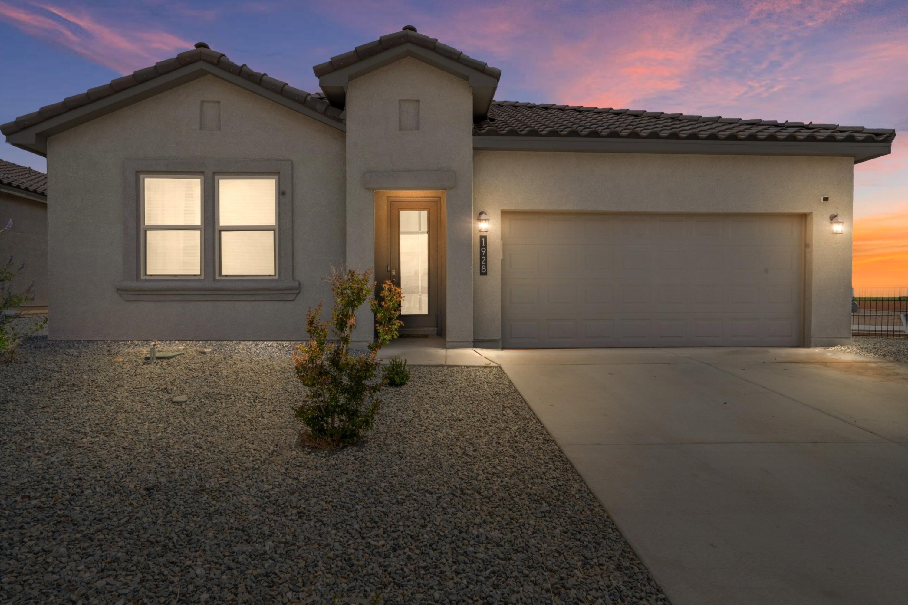 1928 TESORO Loop NW - Main Image