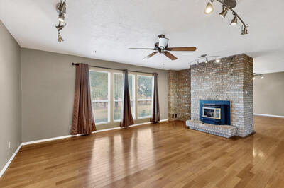 209 Goodman Avenue, Rio Communities