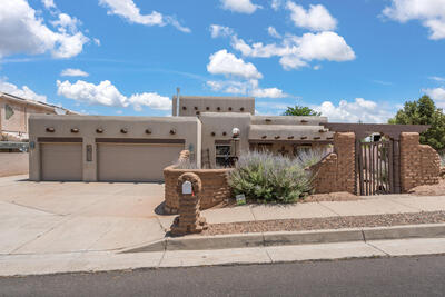 10612 DOVER Street NW, Albuquerque