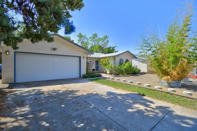 9232 HILTON Avenue NE, Albuquerque