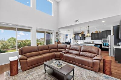 1724 COOKE CANYON Drive NW, Albuquerque 