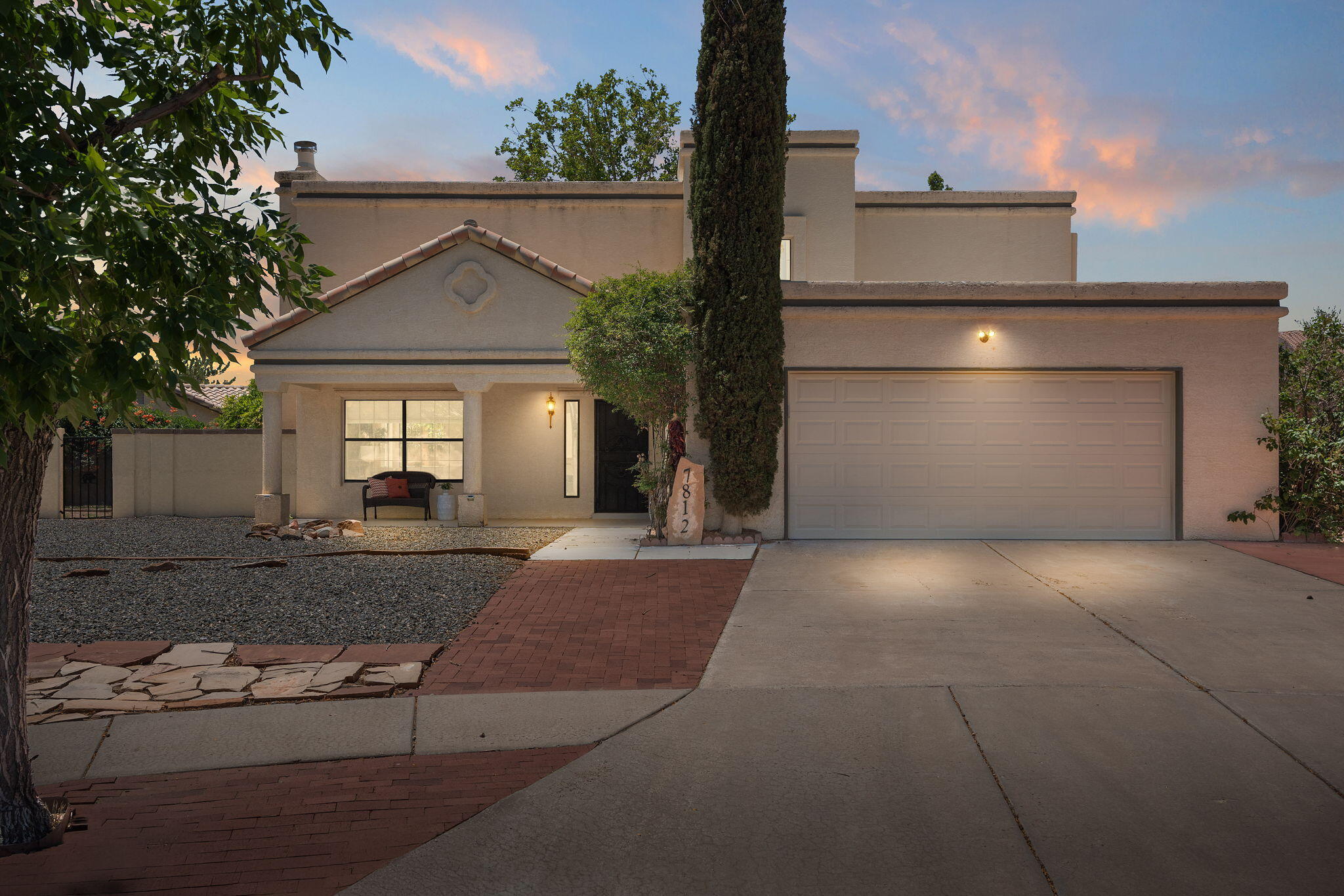 7812 SHERWOOD Drive NW - Main Image