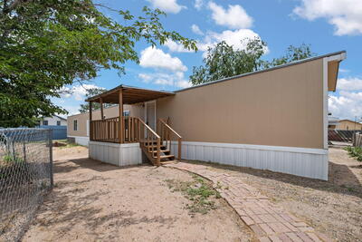 714 CITY VIEW Drive SW, Albuquerque