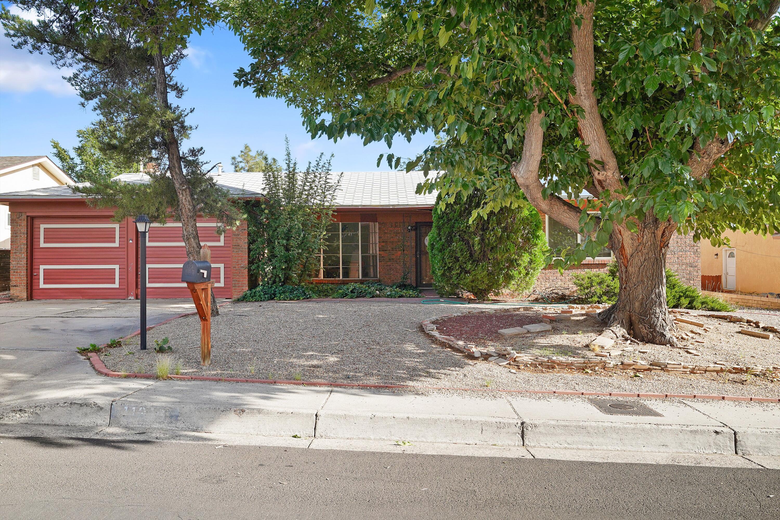11316 BISCAYNE Drive NE - Main Image