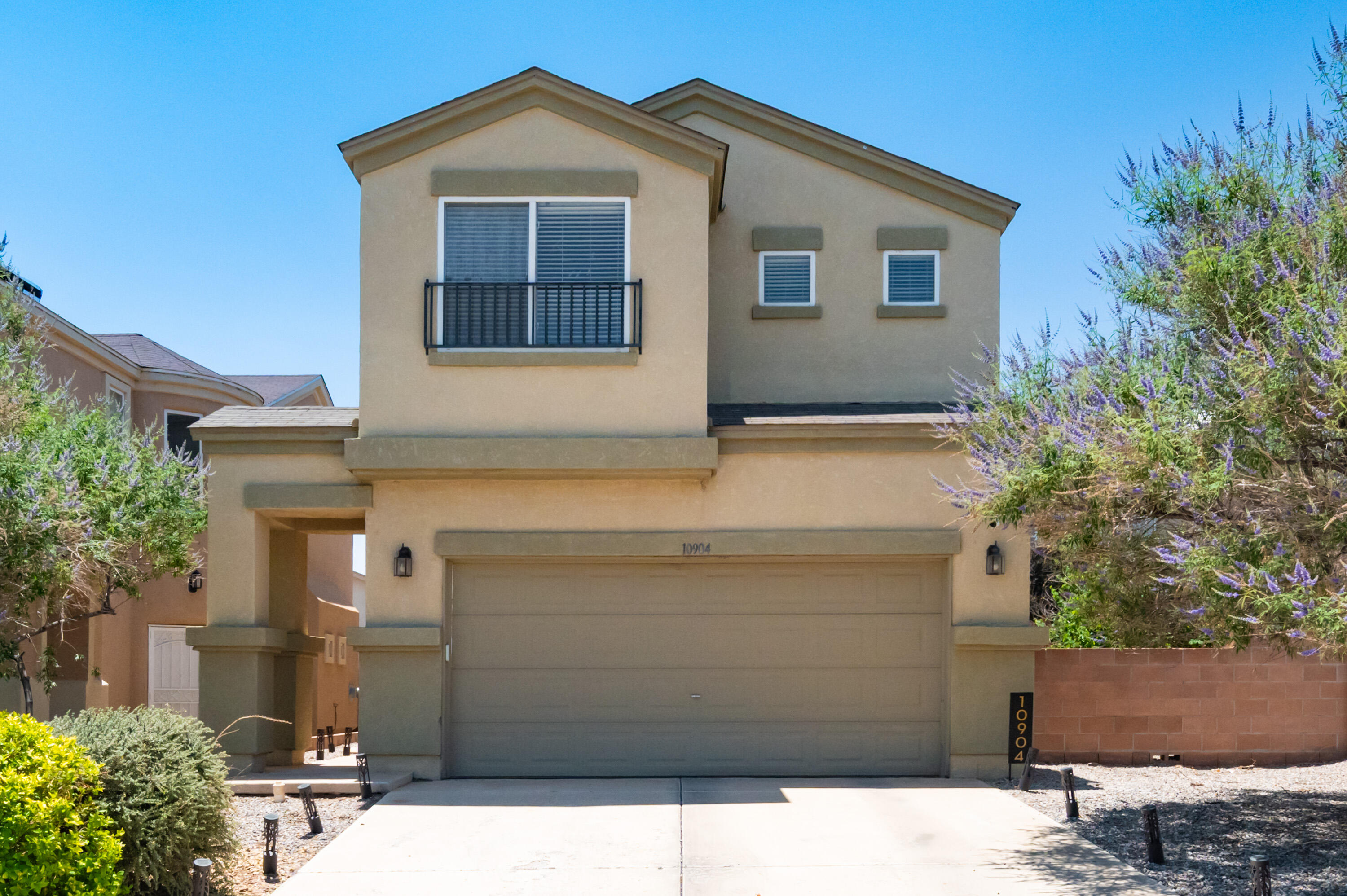 10904 CRANDALL Road SW - Main Image