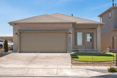 1510 Calle Oeste NW, Los Lunas