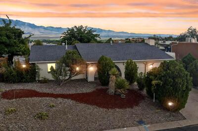 402 CABEZA NEGRA Drive SE, Rio Rancho