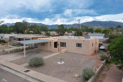 1308 BOATRIGHT Drive NE, Albuquerque
