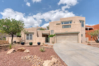 4224 NEW VISTAS Court NW, Albuquerque