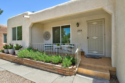 318 MANZANO Street NE, Albuquerque