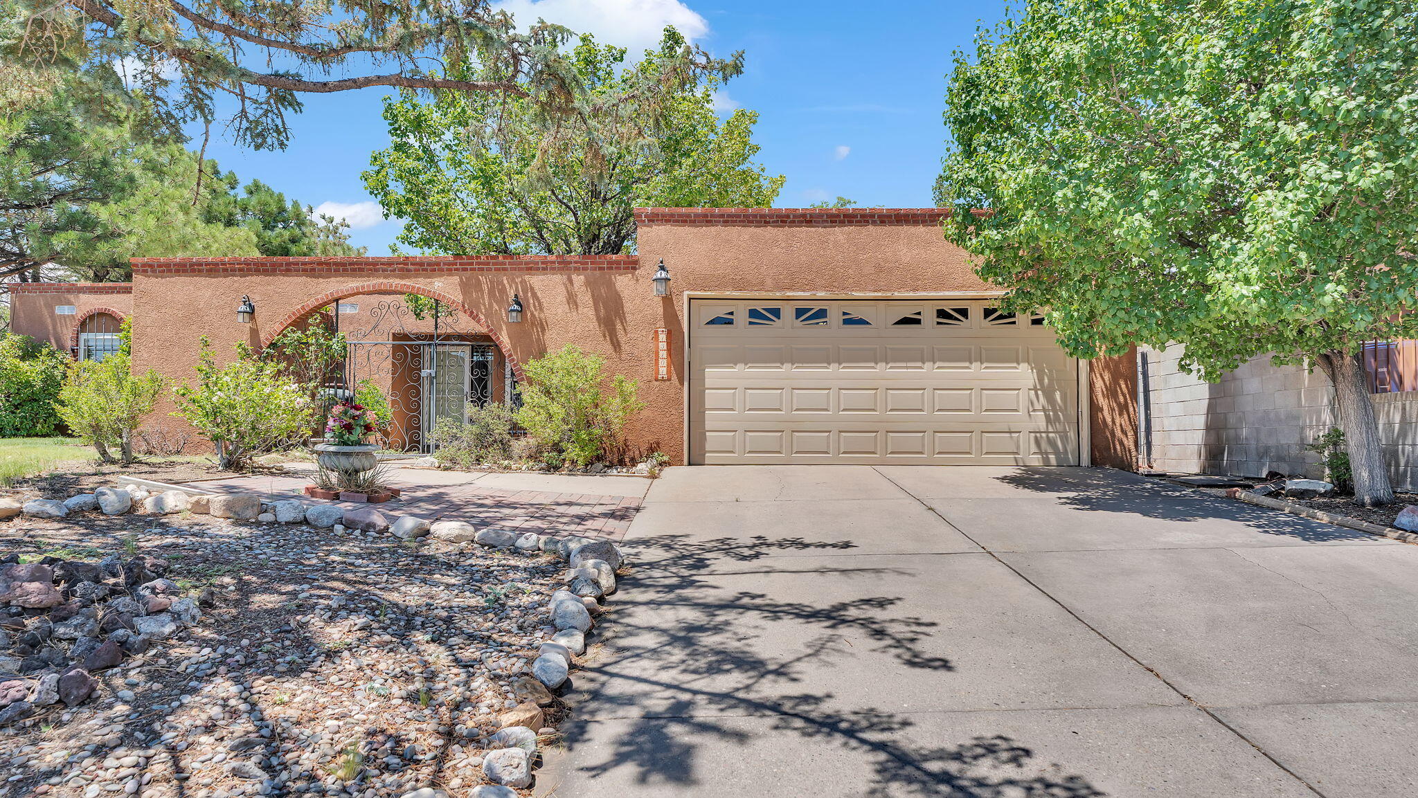 13101 COMANCHE Road NE - Main Image