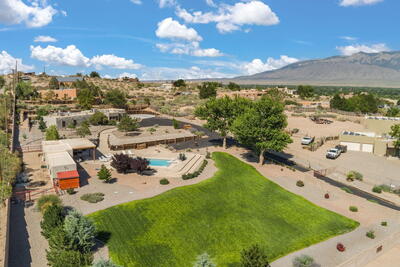 1524 W MEADOWLARK Lane, Corrales