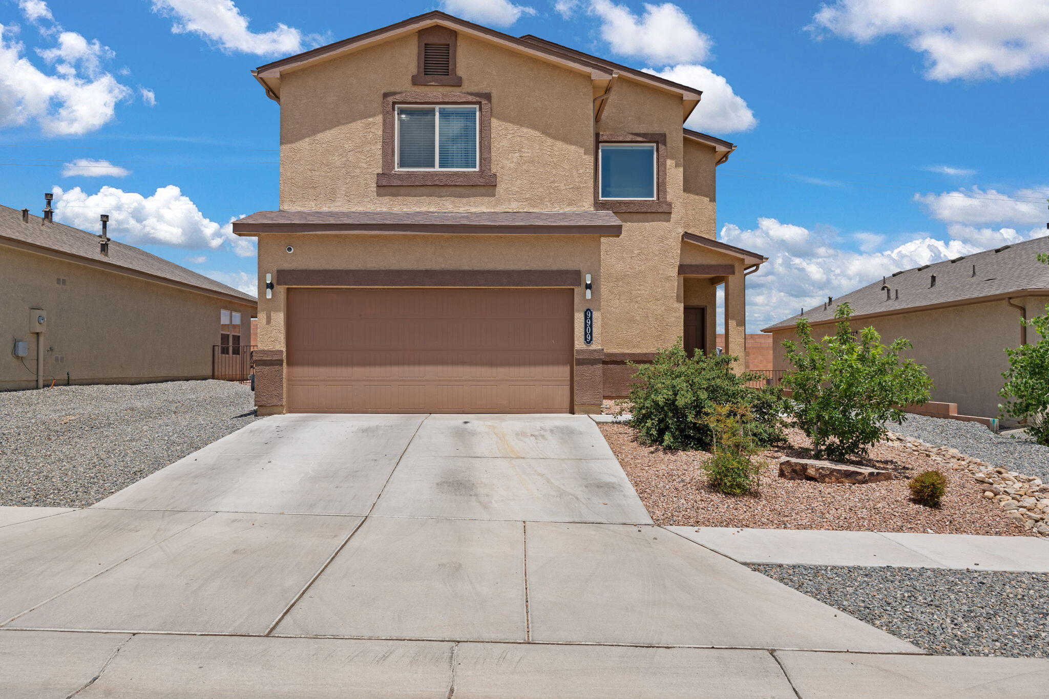 9909 SADDLEHORN Trail SW - Main Image