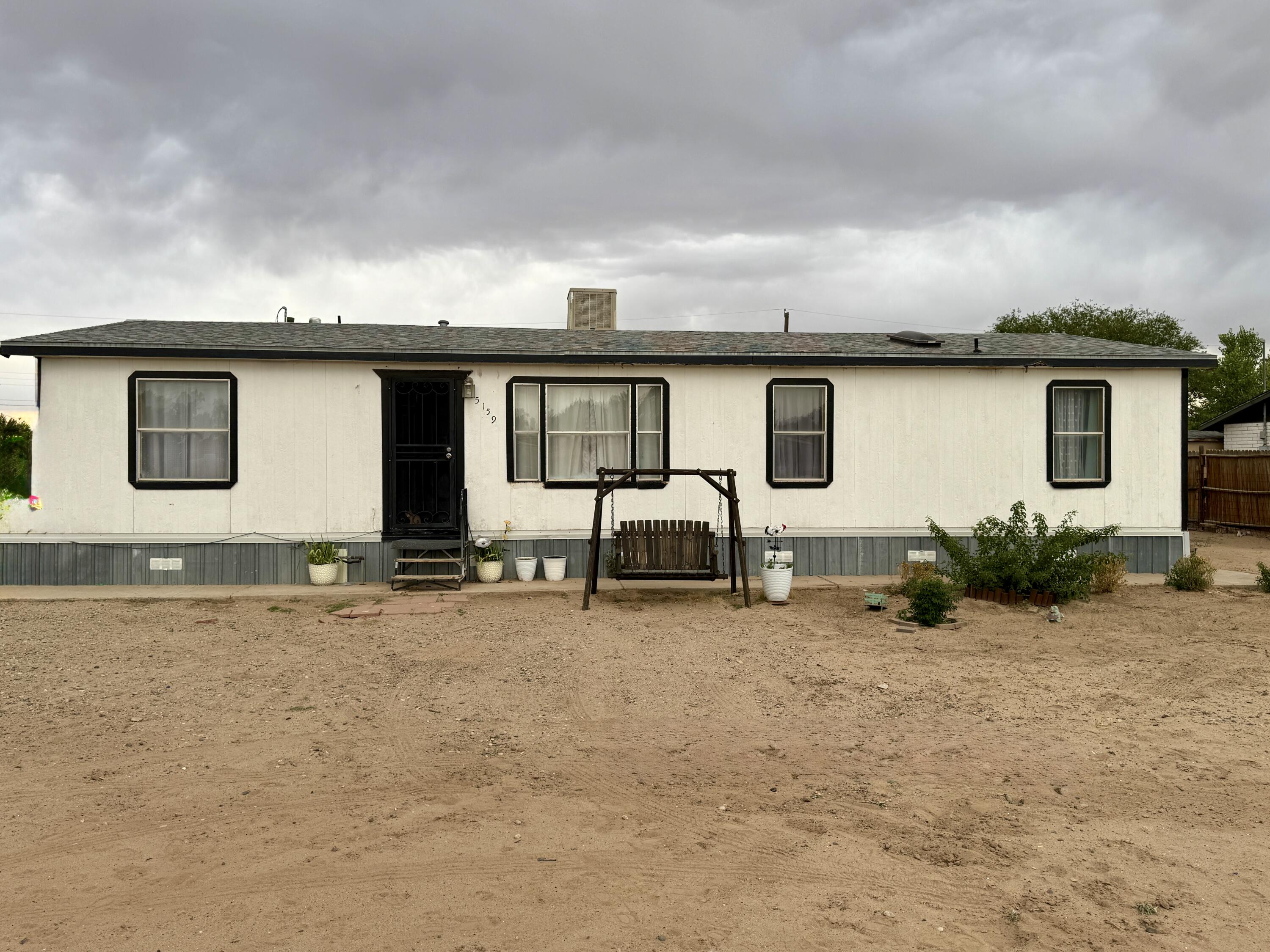 5159 Paloma Avenue - Main Image