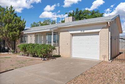 712 ESTANCIA Drive NW, Albuquerque