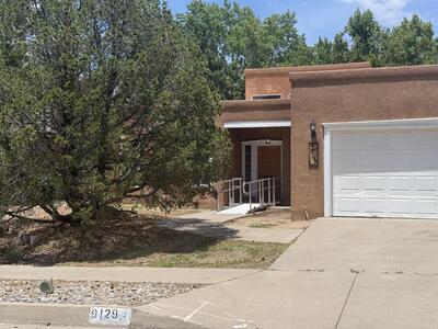 9129 Dempsey Drive NE, Albuquerque