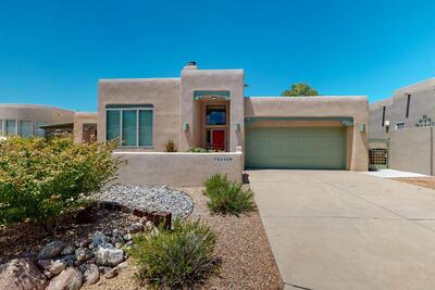 8250 RAINTREE Drive NE, Albuquerque