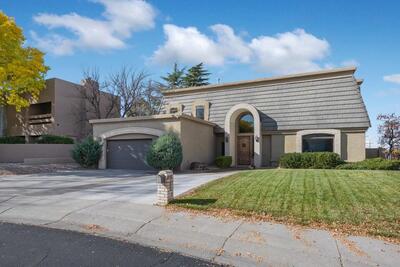 7009 PALA MESA Court NE, Albuquerque