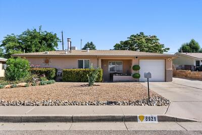 8921 GUTIERREZ Road NE, Albuquerque
