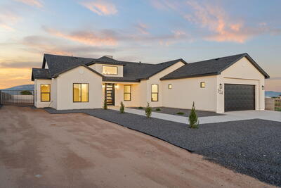 324 2nd Street NE, Rio Rancho