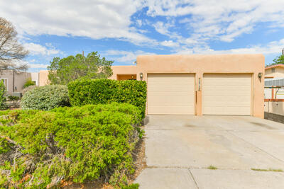 3815 ERBBE Street NE, Albuquerque