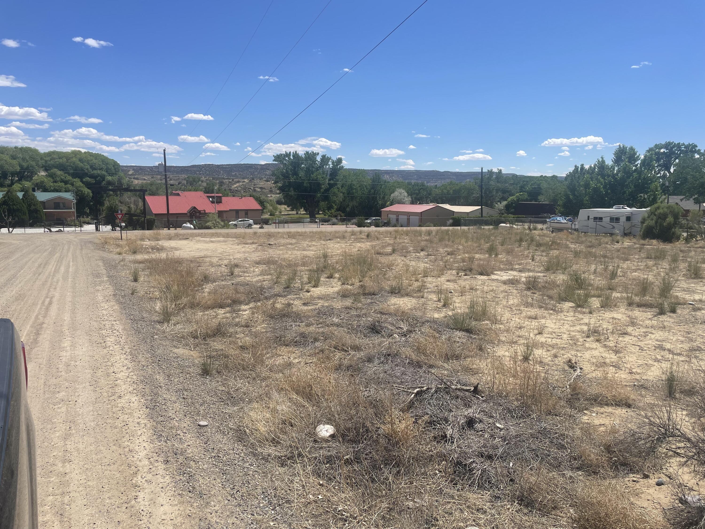 76 Road 4275 - Main Image