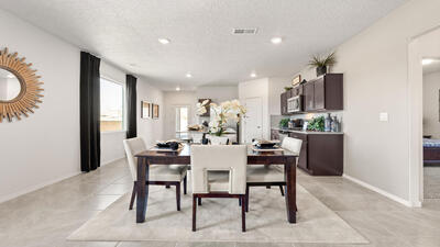 1509 Calle Oeste NW NW, Los Lunas