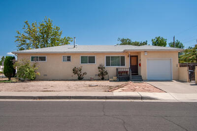 821 CARDENAS Drive NE, Albuquerque