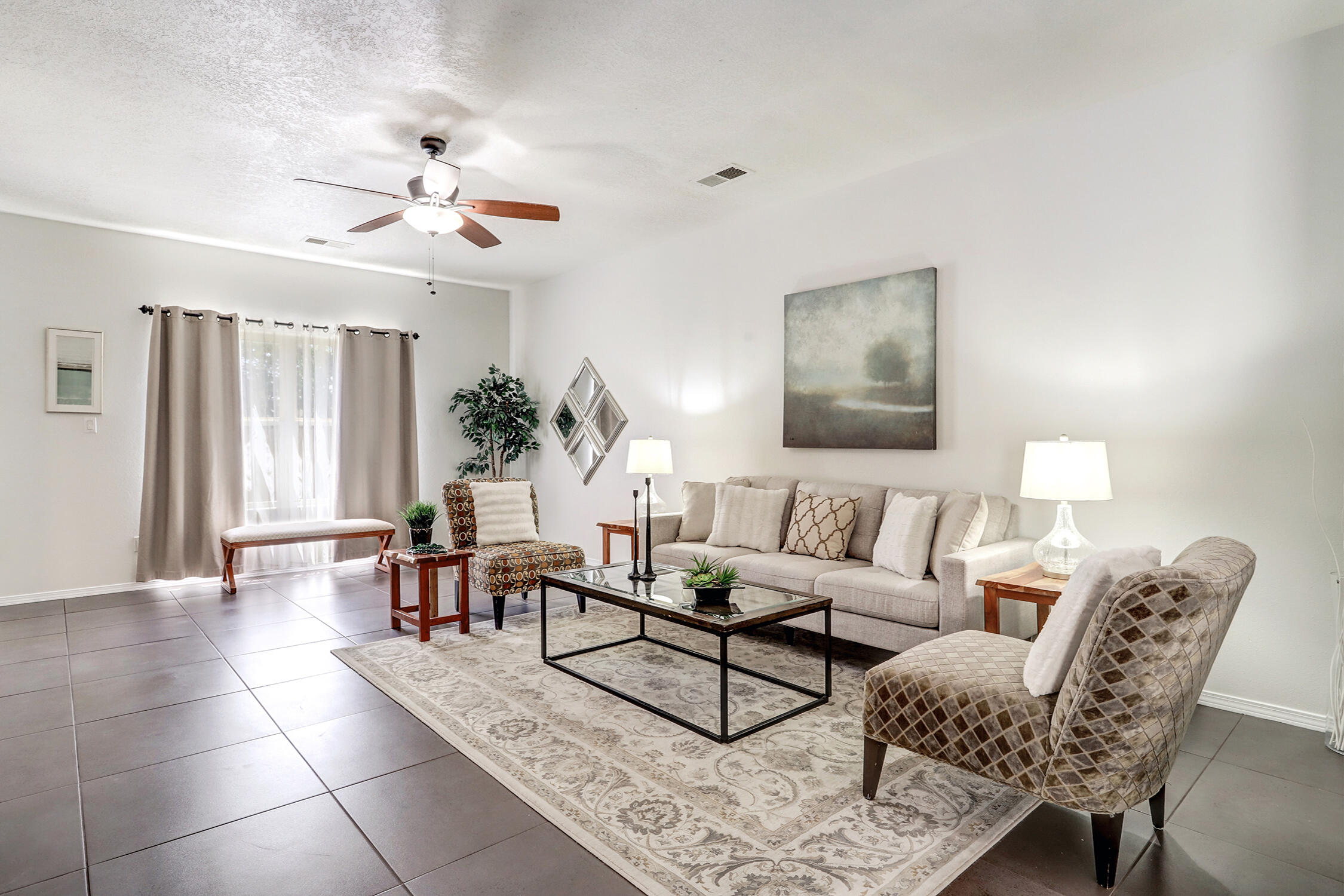 1712 AVENIDA REAL NW - Main Image