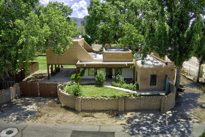 10128 GUADALUPE Trail NW, Albuquerque