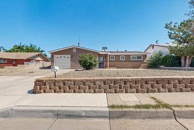 9109 Hendrix Road NE, Albuquerque