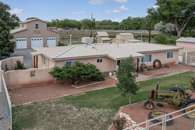 855 Foxcroft Loop, Bosque Farms 