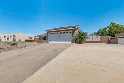 5905 Unitas Lane NW, Albuquerque 