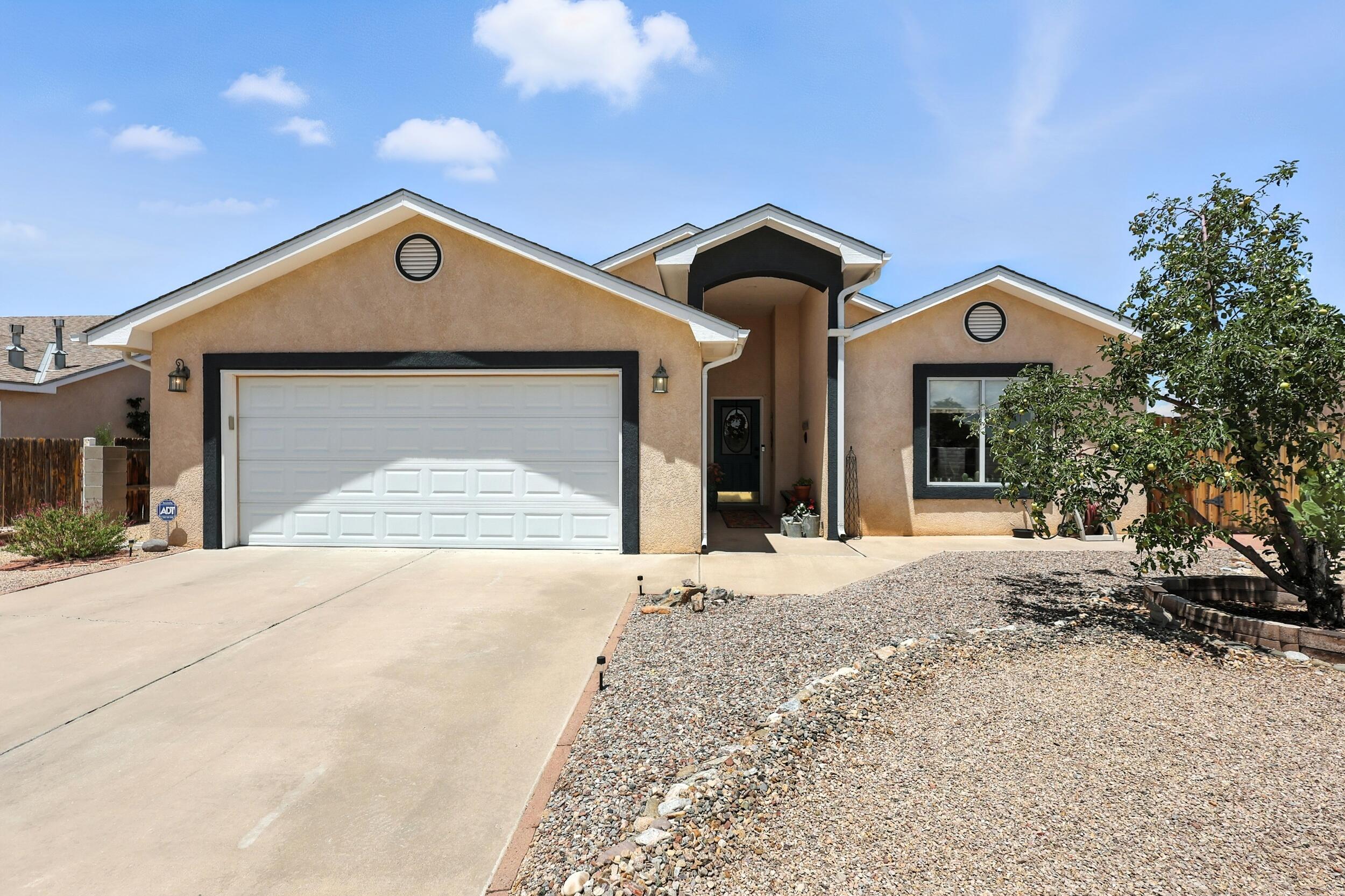 1902 VALLEY VIEW Drive SW - Main Image
