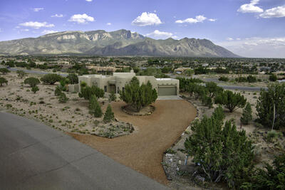 44 Roadrunner Trail, Placitas 