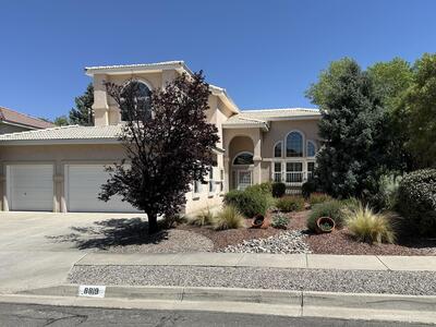 8819 GREENARBOR Road NE, Albuquerque 