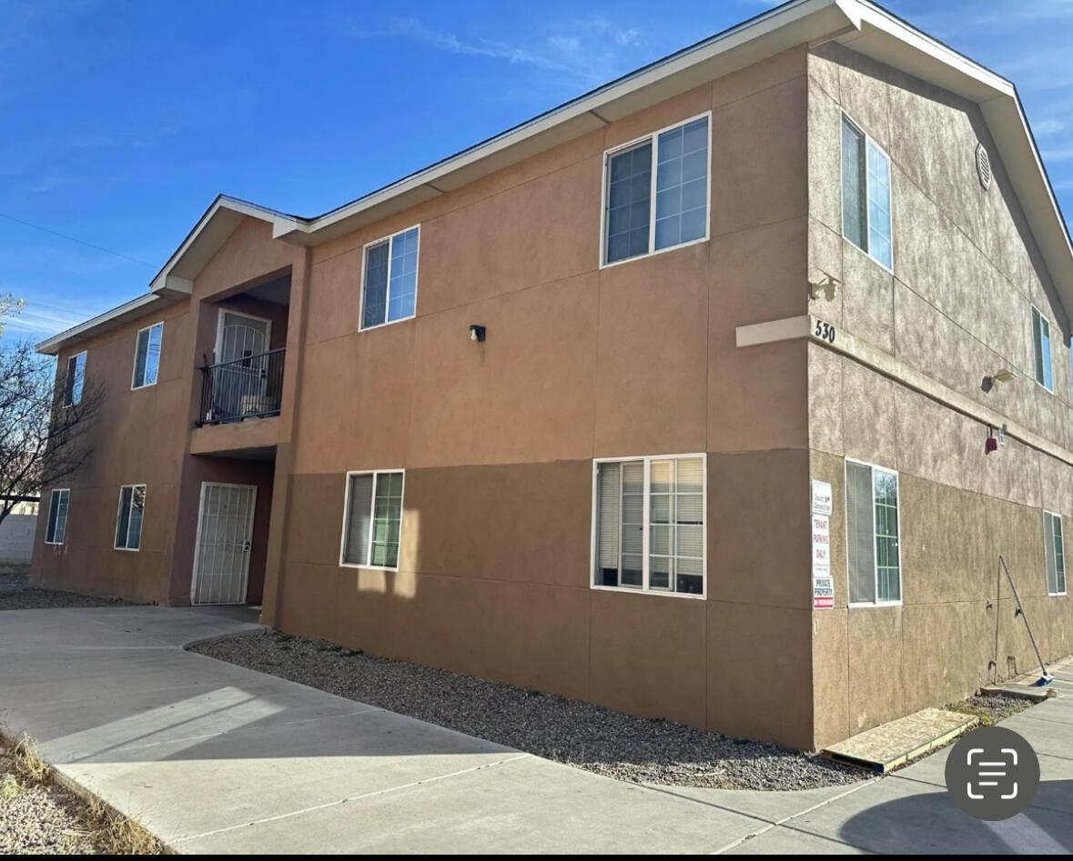 530 ALVARADO Drive SE - Main Image