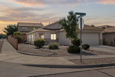 1020 El Campo Street NW, Rio Rancho